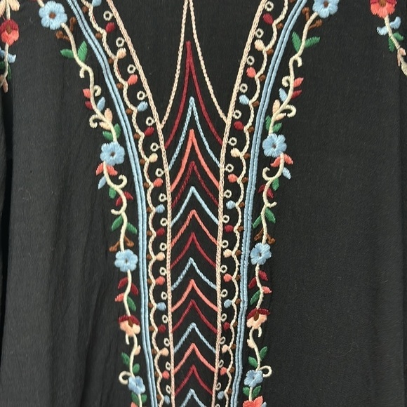 Anthropologie One September XXSP embroidered black blouse - Picture 3 of 6